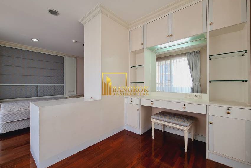 2 Bed Apartment Phrom Phong SCC Residence 0242 image-07