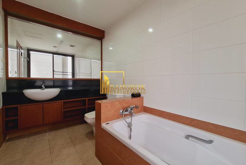 5 bedroom penthouse Neo Aree Court 0180 image-21