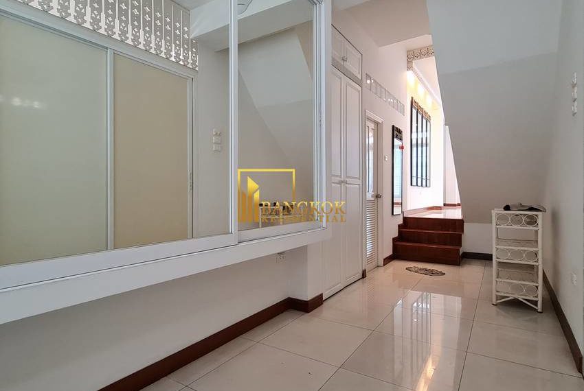6 bedroom house for rent phrom phong 7701 image-14