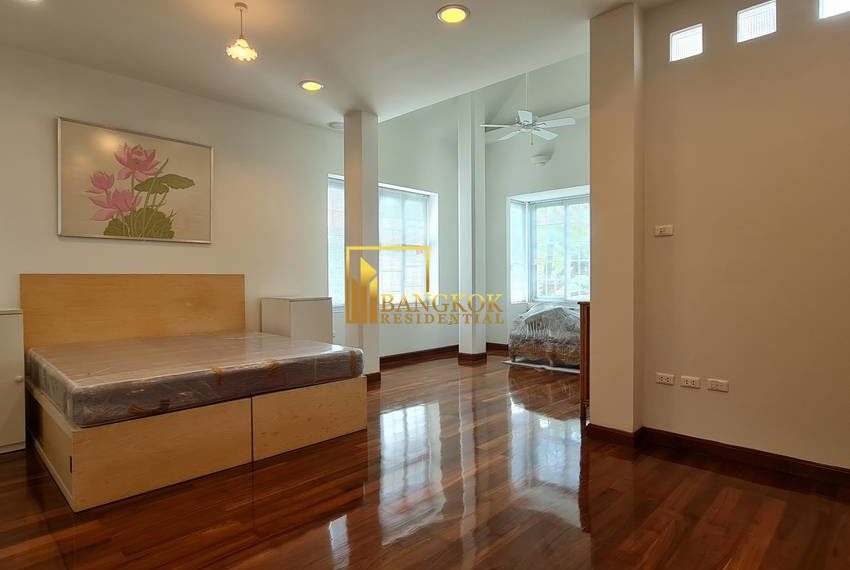 6 bedroom house for rent phrom phong 7701 image-21