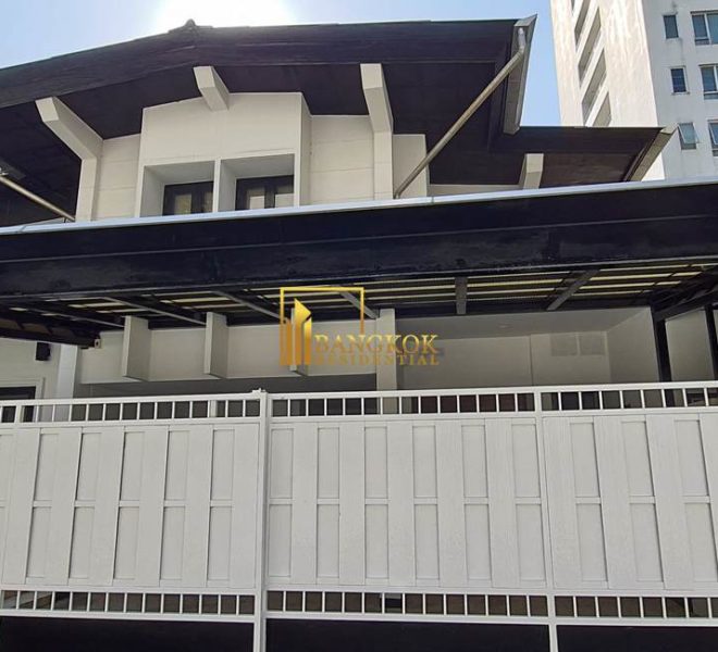 3 bed house for rent phrom phong 7723 image-01