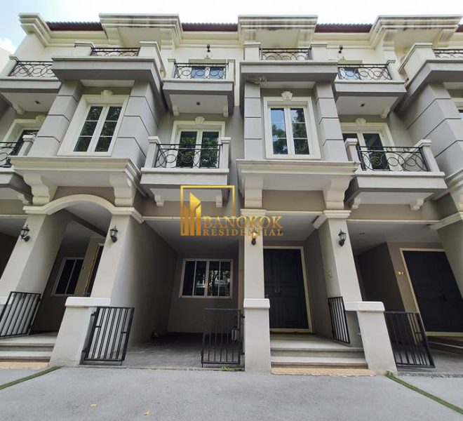 3 bed townhouse asoke Inhome Luxury Residence 8811 image-01