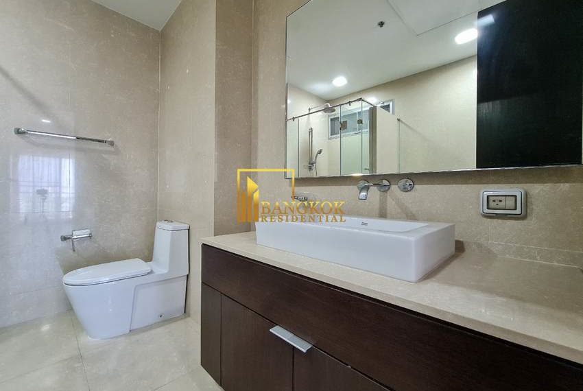 2 bed condo phrom phong The Madison 1715 image-17