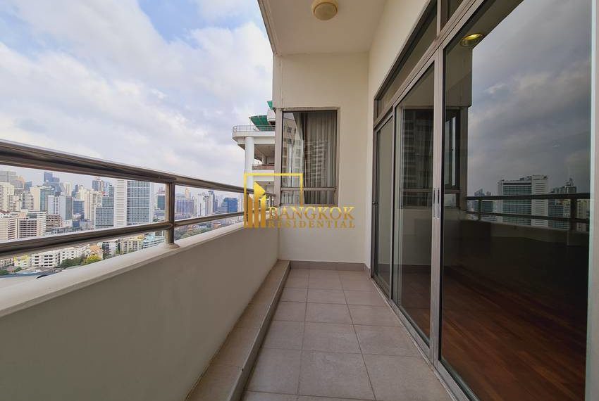 3 bed for rent Krungthep Thani Tower 0514 image-16