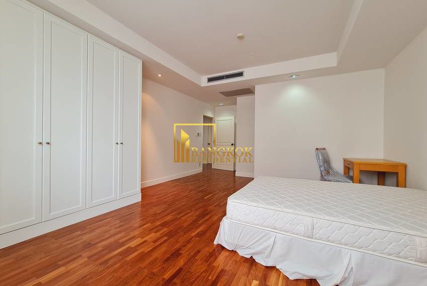 3 bed for rent Krungthep Thani Tower 0514 image-25