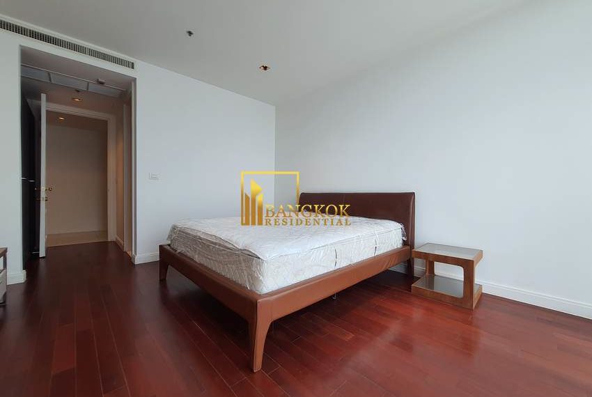 3 bed for rent phloen chit Athenee Residence 3389 image-23