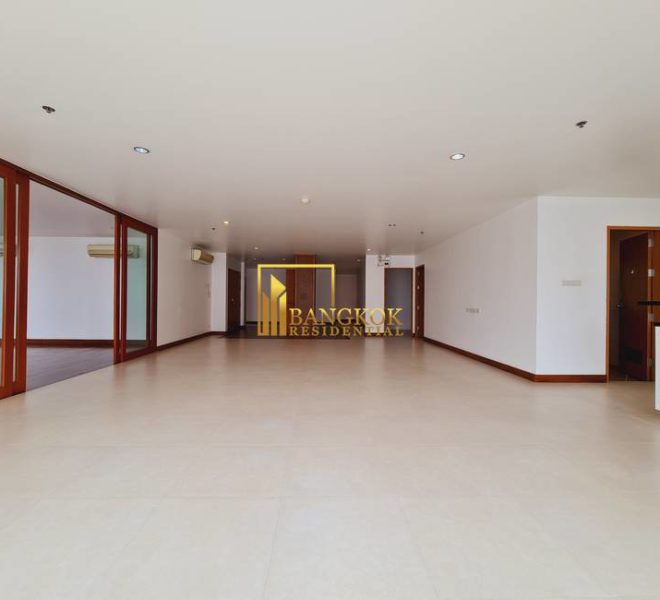 4 bedroom penthouse Queen's Park View phrom phong 0264 image-02