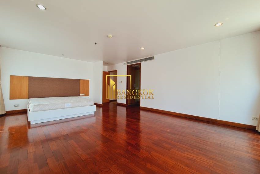 4 bedroom penthouse Queen's Park View phrom phong 0264 image-16