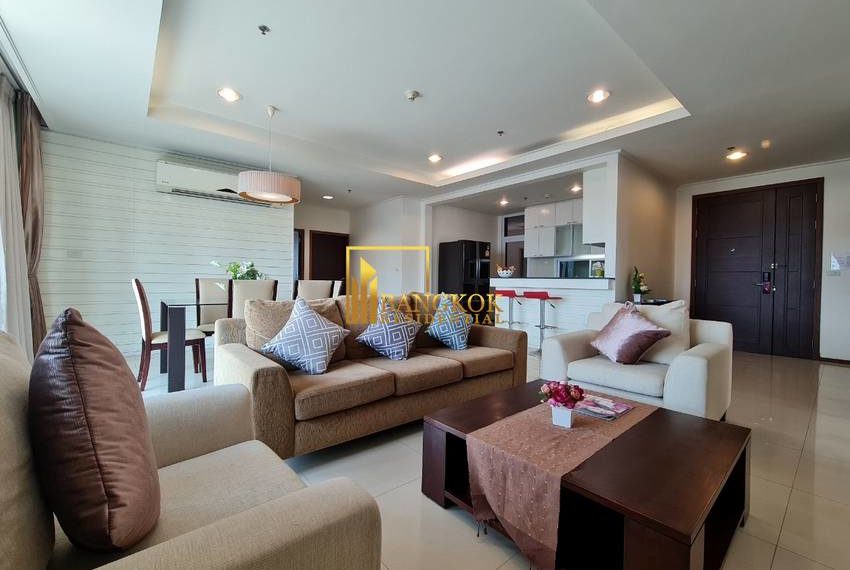 Piyathip Place 3 bed apartment for rent 7141 image-03