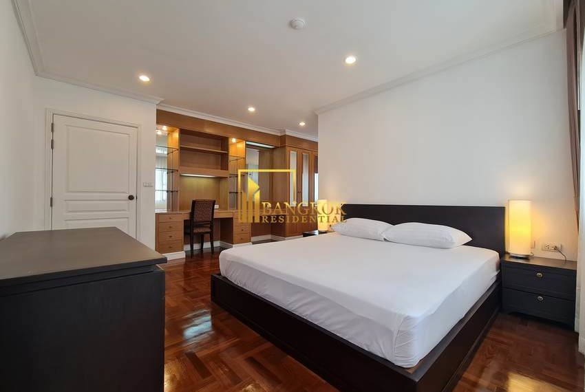 3 bed apartment for rent Baan Sawasdee 0863 image-12