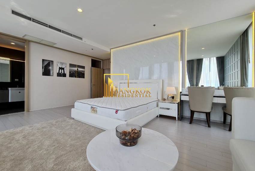 3 bed penthouse for rent Noble Ploenchit 9981 image-20