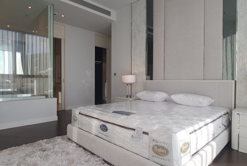 Superb 3 Bedroom For Rent in Marque Sukhumvit 10030A Image-05