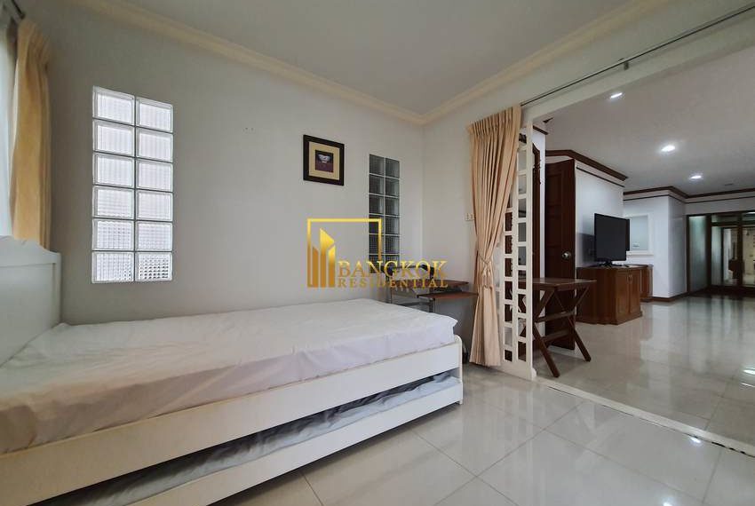 3 bed condo for rent thong lor 55th Tower 9161 image-11