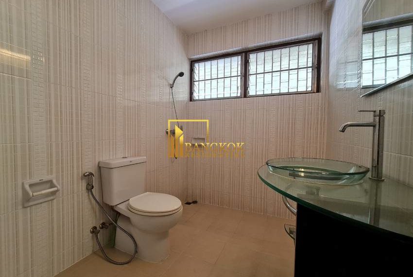 3 bed house for rent in nana 8249 image-24