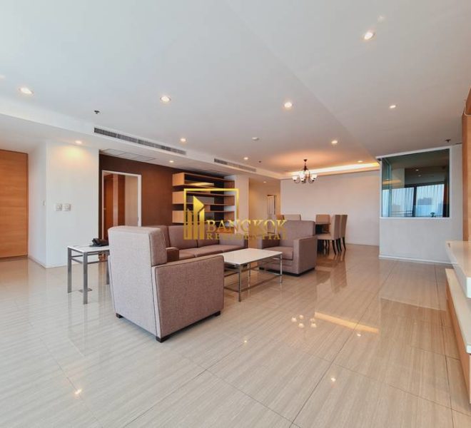 4 bed apartment Charoenjai Place 20196 image-01