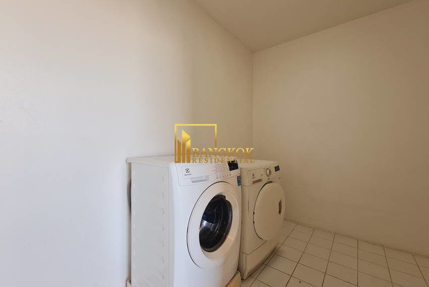 4 bed apartment Charoenjai Place 20196 image-09