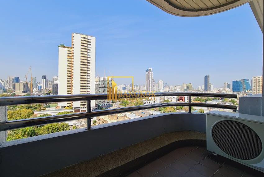 4 bed apartment Charoenjai Place 20196 image-22