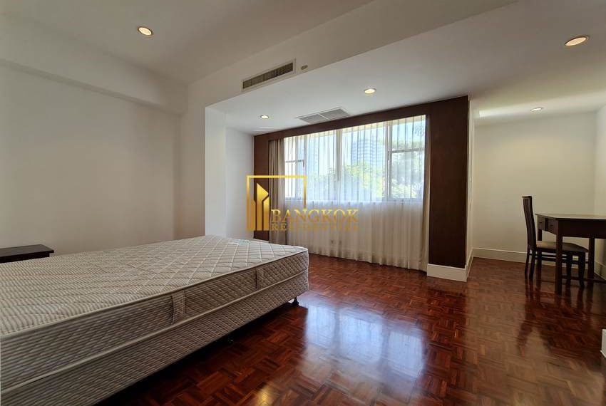 3 bedroom apartment for rent Phirom Garden Residence 20361 image-14