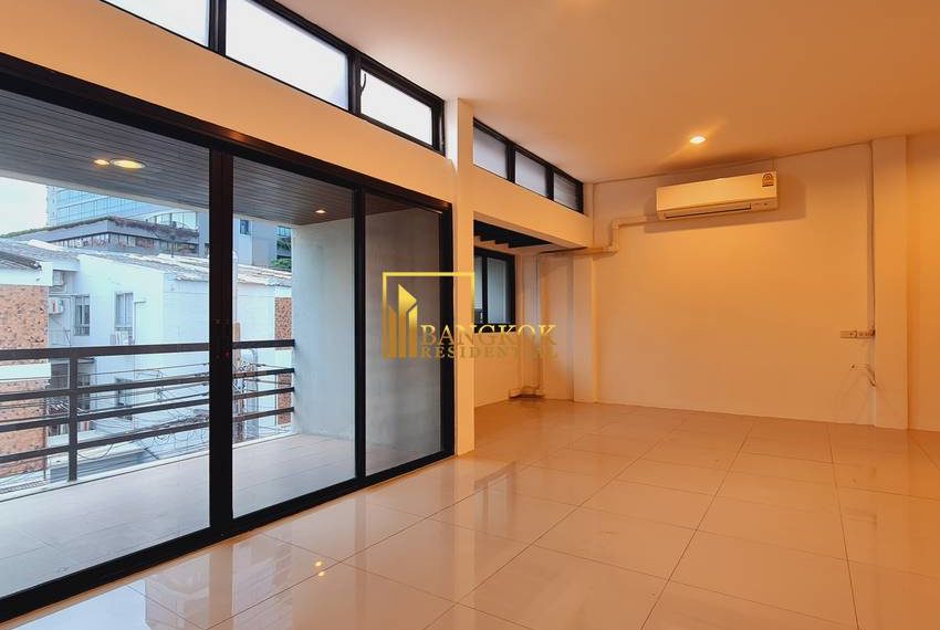 4 bed townhouse phrom phong 8803 image-14