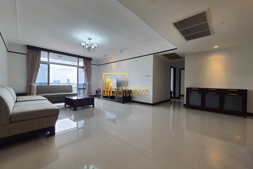 2 bedroom condo for rent All Seasons Mansion 14418 image-04