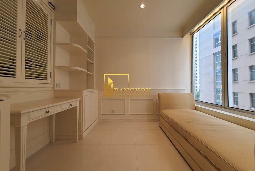 renovated 1 bed condo for rent chidlom Langsuan Ville 14377 image-06
