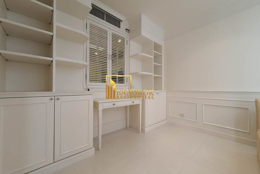 renovated 1 bed condo for rent chidlom Langsuan Ville 14377 image-07