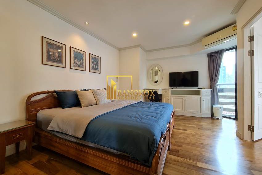 3 bedroom renovated condo for rent Baan Suanpetch 6814 image-18