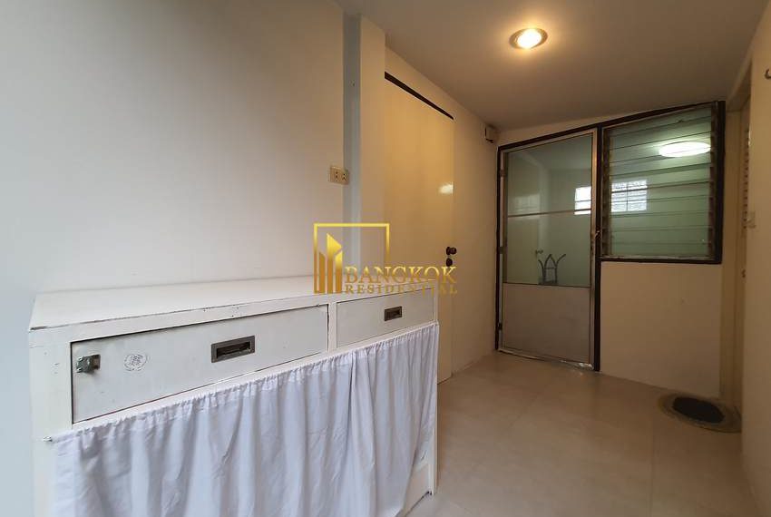 3 bedroom townhouse for rent asoke 8714 image-13
