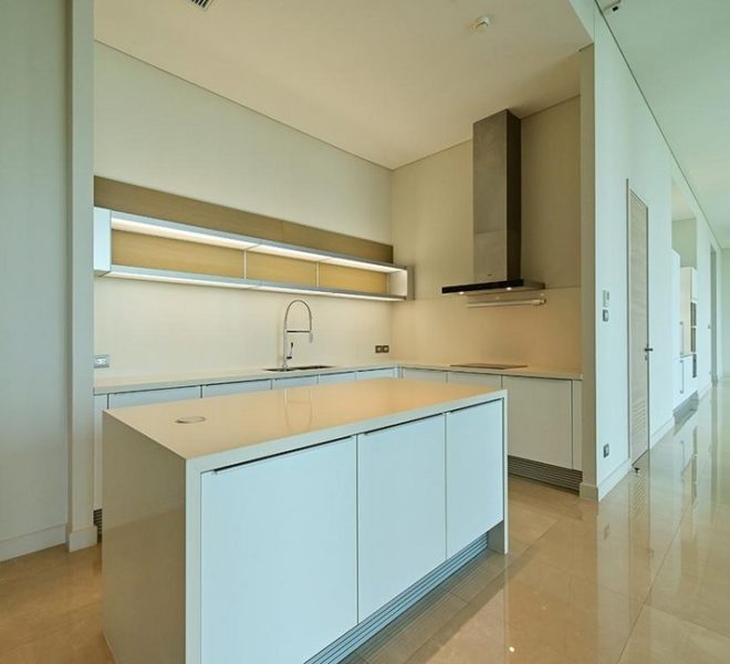 Spacious 4 Bedroom Luxury Condo For Rent Sindhorn Residence 15016 Image-05