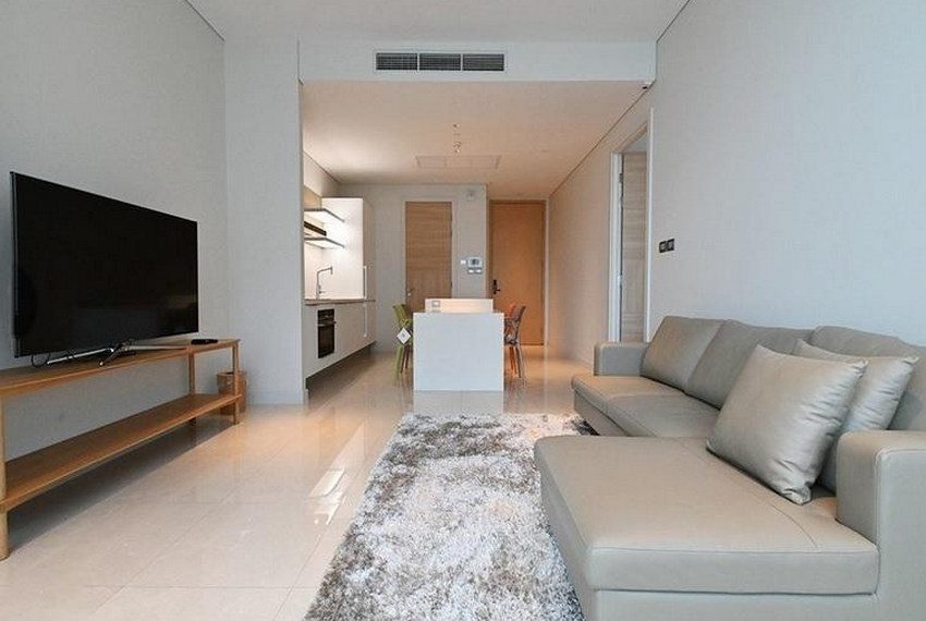 1 Bedroom Luxury Condo For Rent Sindhorn Residence